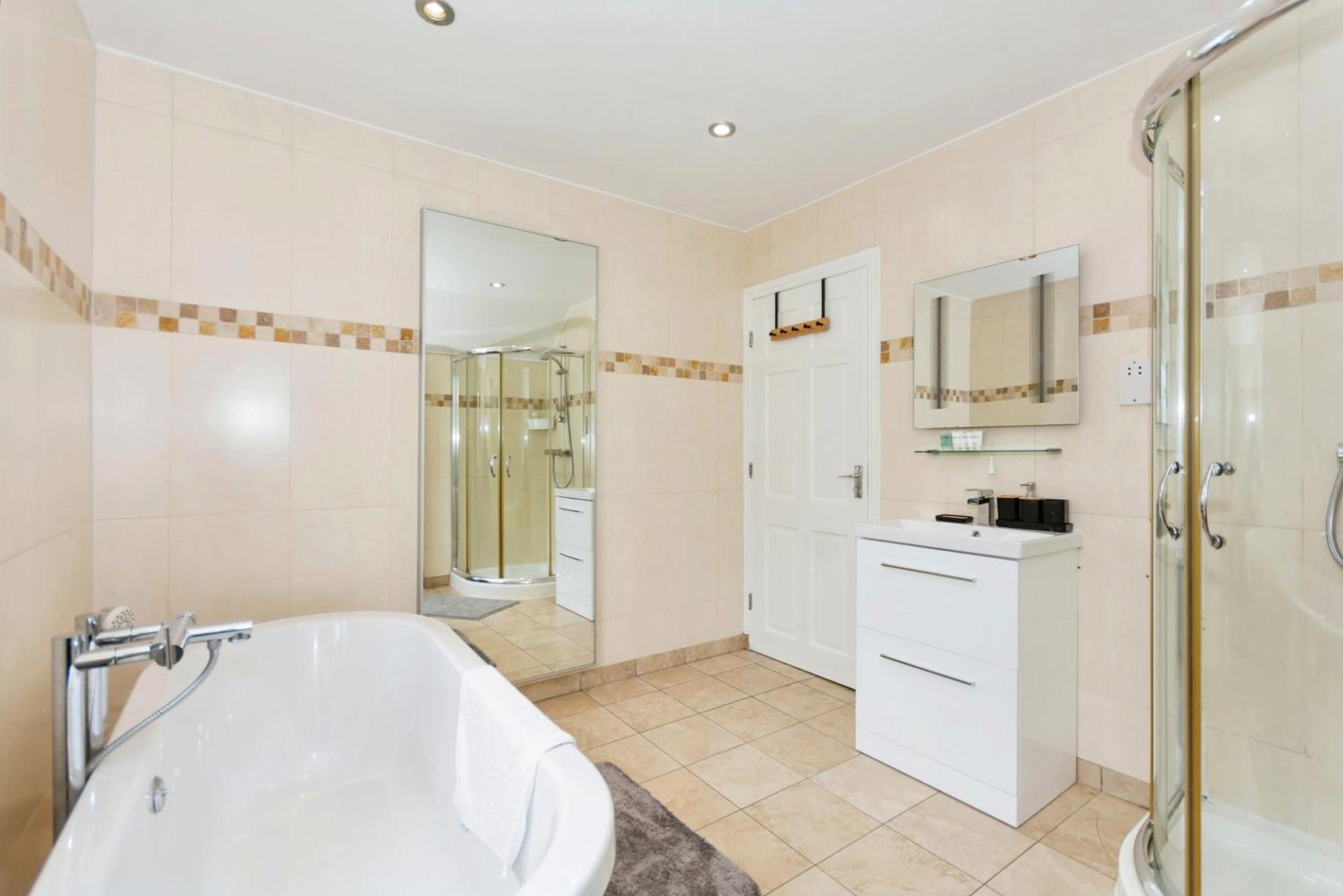 Modern 3 Bed Home - Solihull Centre 외부 사진